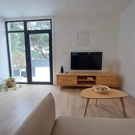 Villa La Marquesa - Amplia, Con Patio Y Barbacoa Ourense